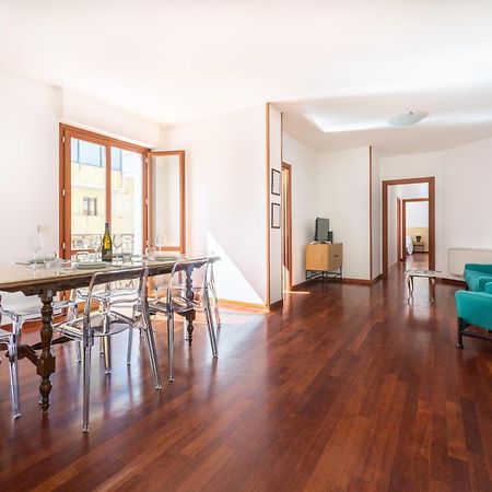Georgia'S Apartment Alghero Extérieur photo